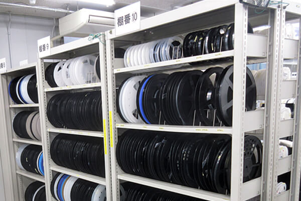 電子部品調達・保管